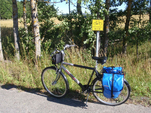 Our bike and the N&auml;ckrosleden Sign.